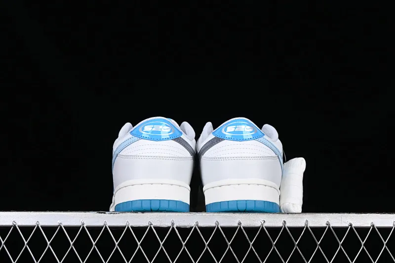 All categories Nk SB Dunk series Nk SB Dunk Low low-top sneakers Nk SB Dunk Low "520" Valentine's Day limited SB low-top sports and leisure sneakers FN3433-141